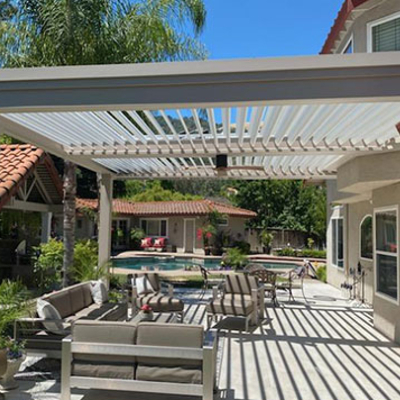 Louvered Pergolas Builder